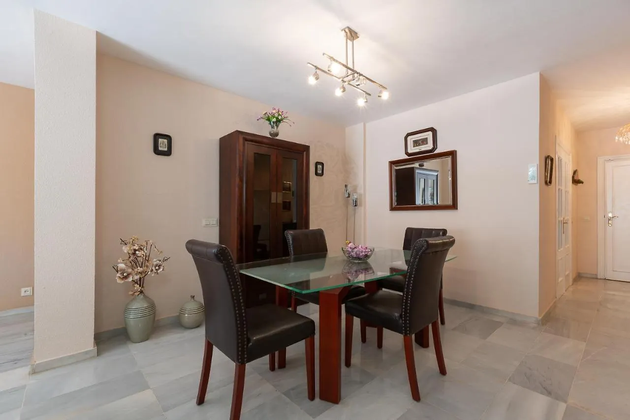 Сasa de vacaciones Belgravia Beach House Estepona