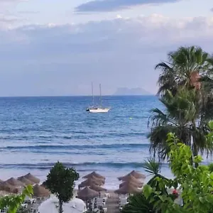Apartamento En A Metros Del Puerto Deportivo, Estepona